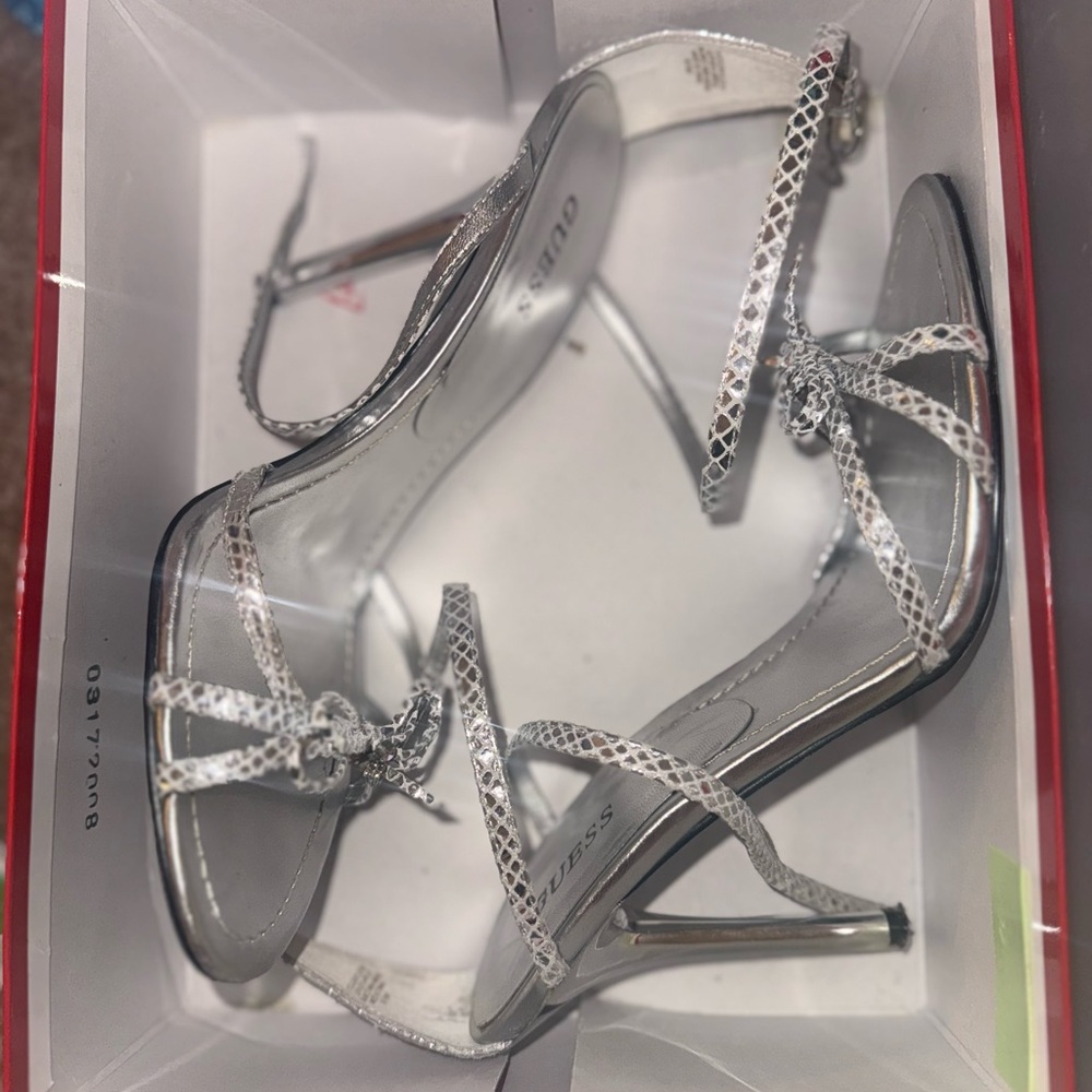2000s Guess Metallic Silver Strappy Heels 9.5 Worn Once